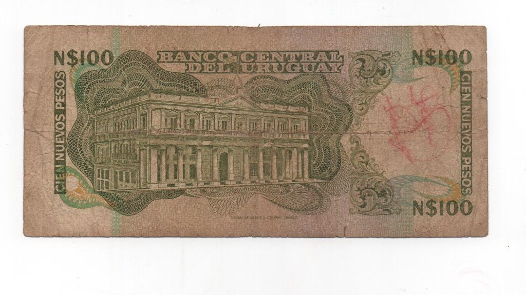 URUGUAY DEL AÑO 1987 DE 100 NUEVOS PESOS