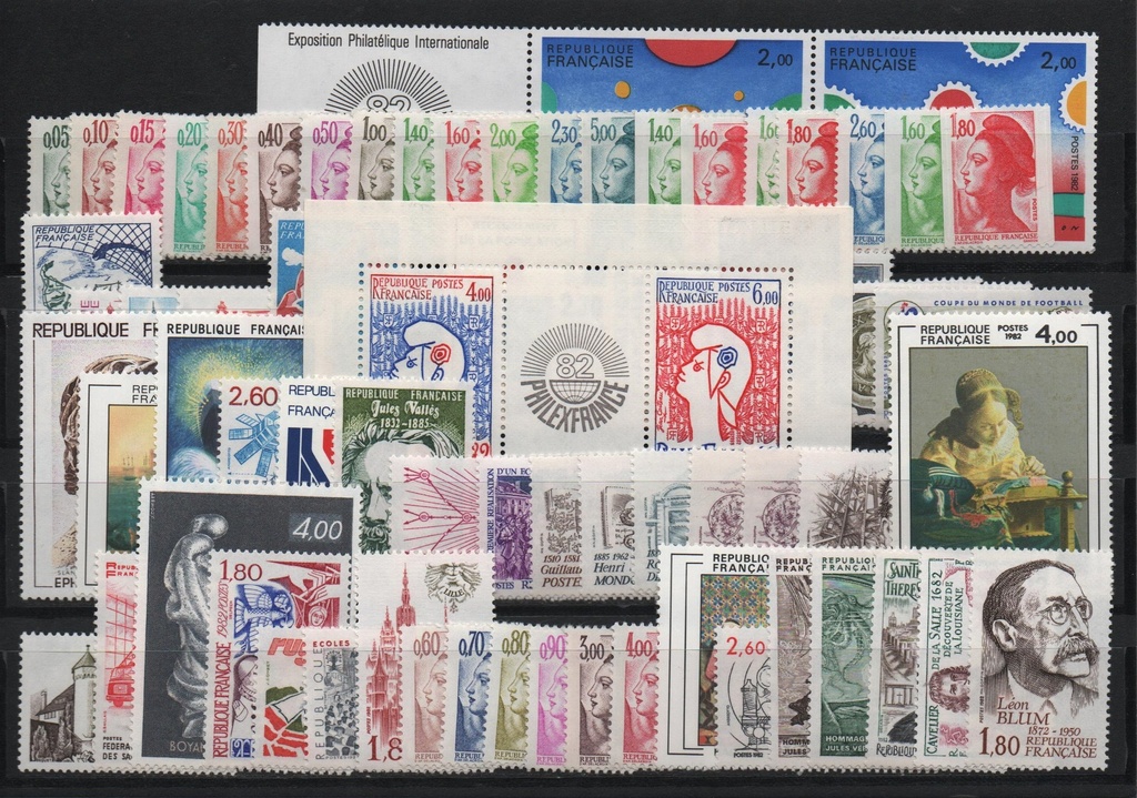 AÑO 1982 COMPLETO SELLOS FRANCIA