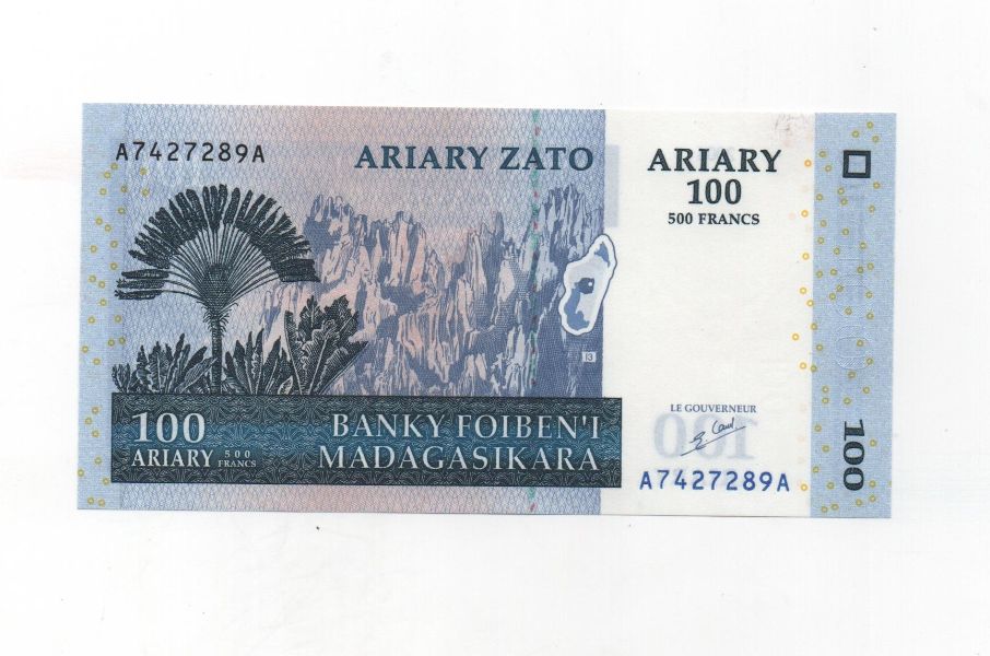MADAGASCAR DEL AÑO 2003 DE 5000 ARIARY