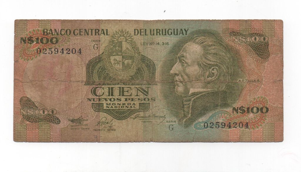 URUGUAY DEL AÑO 1987 DE 100 NUEVOS PESOS