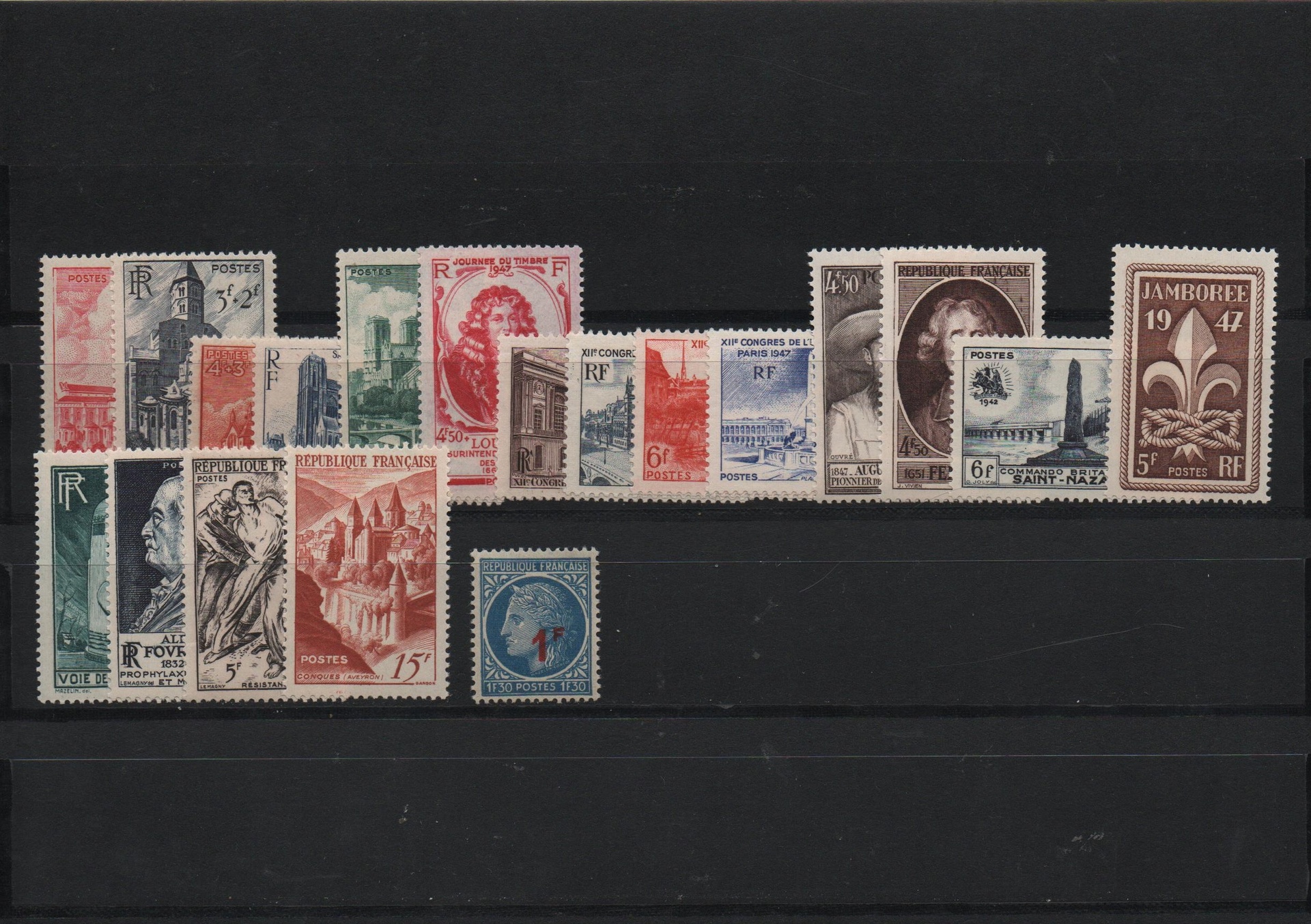 1947 FRANCE COMPLETE STAMPS YEAR