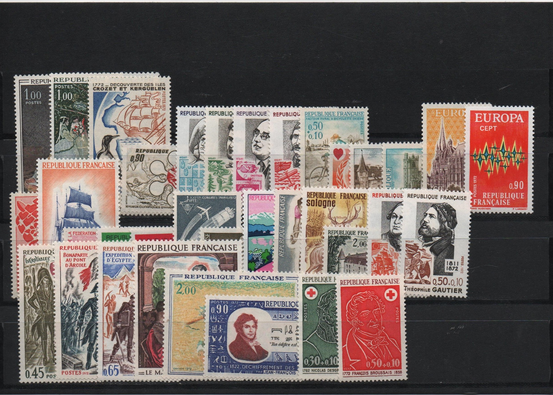 YEAR 1972 FULL SET FRANCE STAMPS