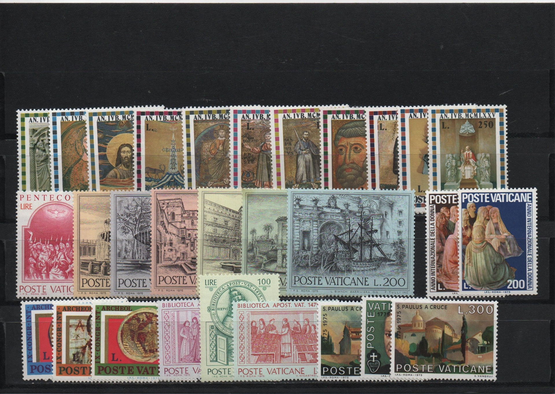 AÑO 1975 COMPLETO SELLOS VATICANO